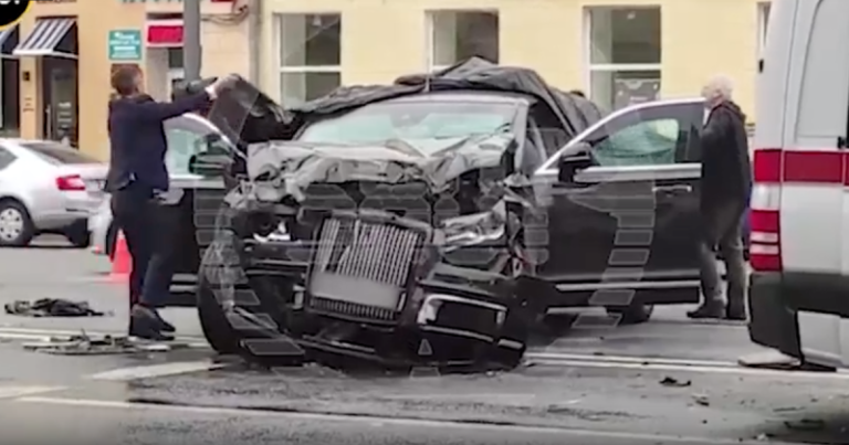 Aurus патриарха Кирилла попал в ДТП