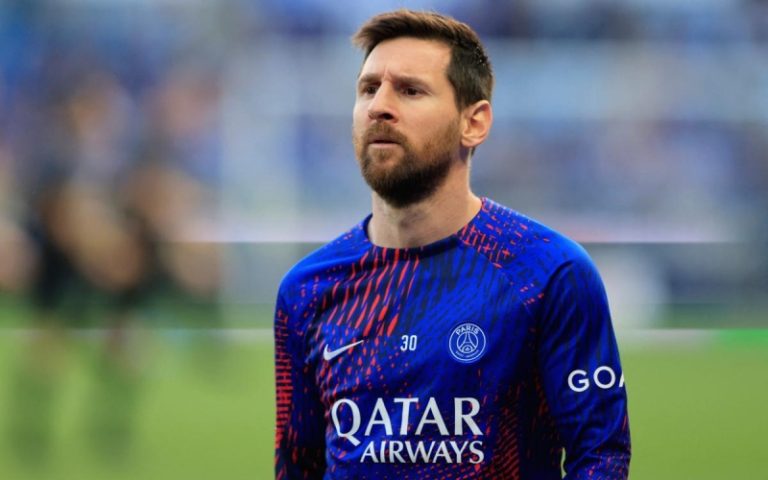 Месси повторил мировой рекорд по числу титулов