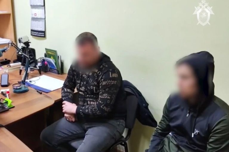 «Порезали парня и девушку, могу показать где». Что известно об убийстве аниматоров на Кубани