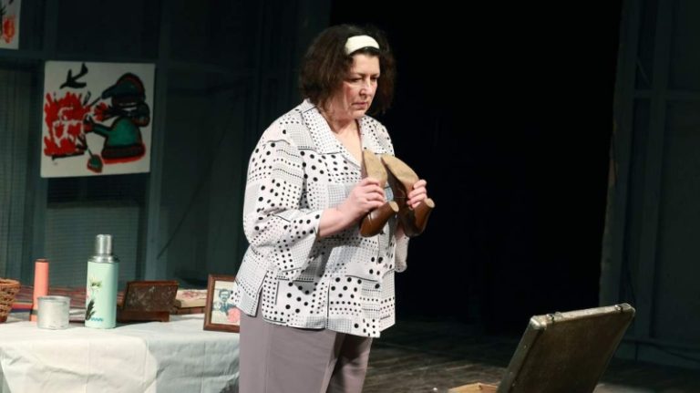 Сила правды: в Москве поставили первый спектакль о Донбассе