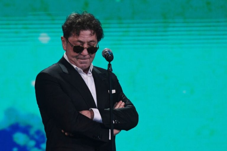 «Это Z-артист». Активисты добились отмены концерта Григория Лепса в Казахстане