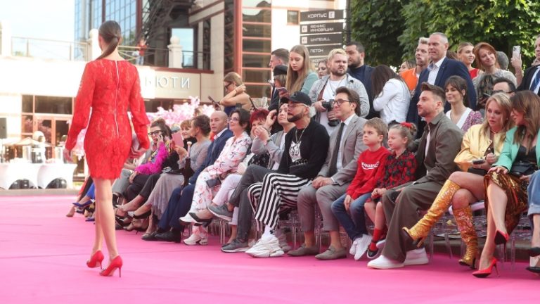 Любо-дорого: Киркоров-младший показал коллекцию одежды