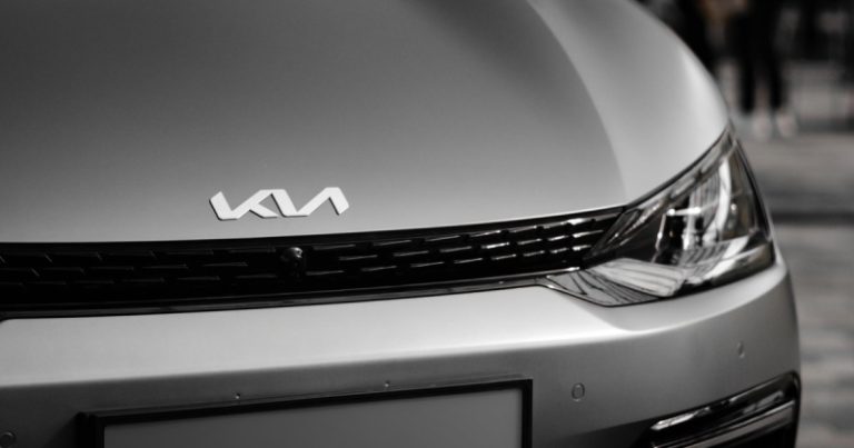 На российском автозаводе обнаружили сотни недоделанных Kia