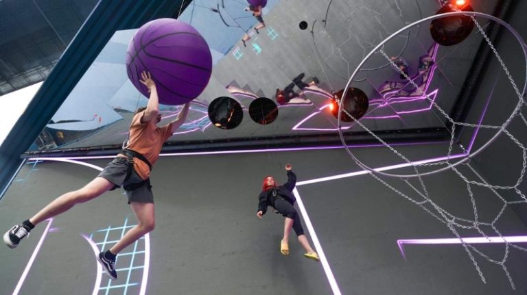 Одни — на всех: школьники из новых регионов увидят «Алые паруса»