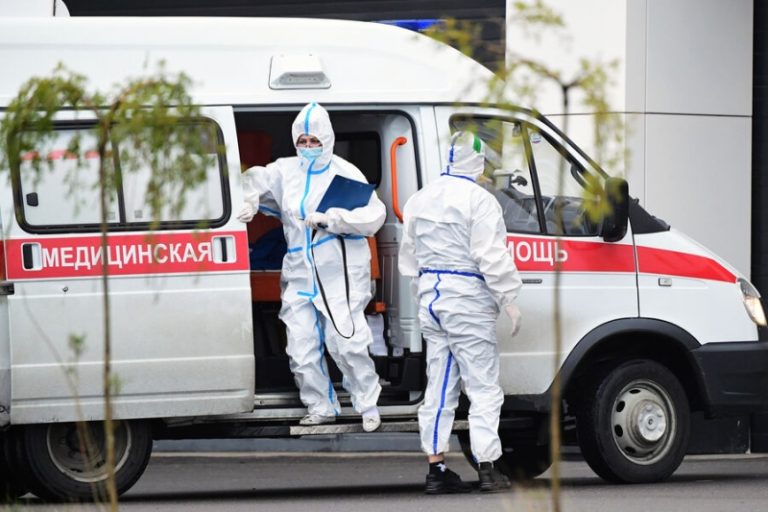 «По местной традиции сварил внутренности лошади и съел»: как в Туву пришла сибирская язва