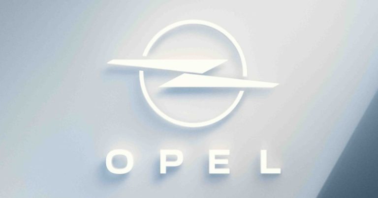 Представлен новый логотип Opel