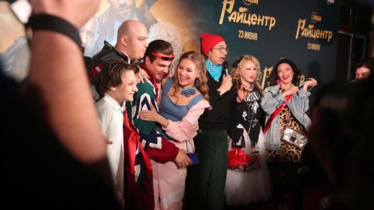 Рай в центре: дискотека 90-х и «Тополиный пух» от Хабиба