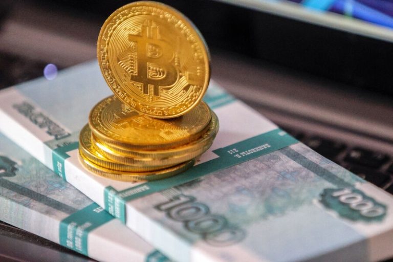 Жил на зарплату и откладывал на пенсию. У московского следователя конфискуют более 1000 биткоинов