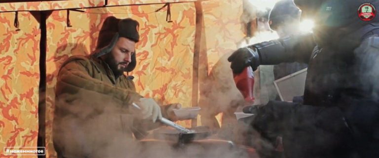 Удовольствие на каждом событии: Как полевая кухня от кейтеринговой компании «Товарищ Полковник» становится идеальным решением для массовых мероприятий