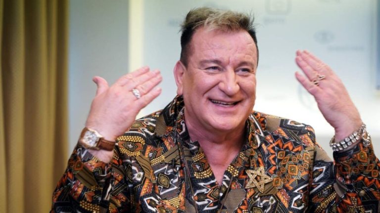 «Фильм о себе доверю только Андрею Кончаловскому»