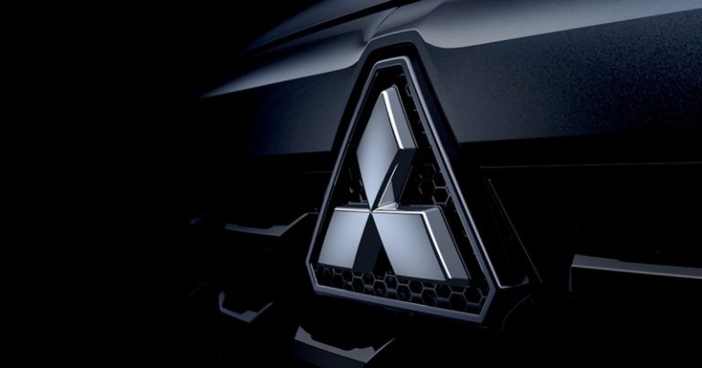 Mitsubishi представит кроссовер для езды по затопленным дорогам