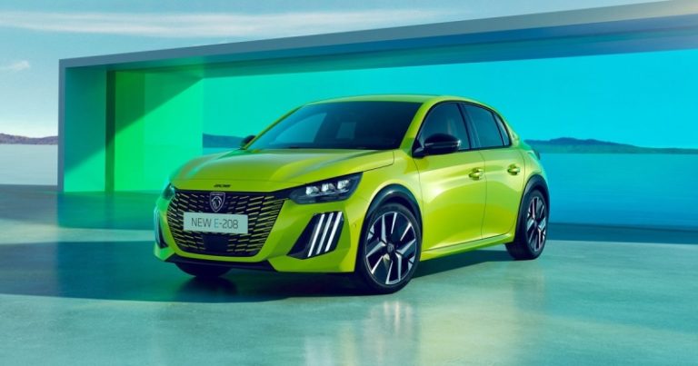 Peugeot представила обновленный хетчбэк 208