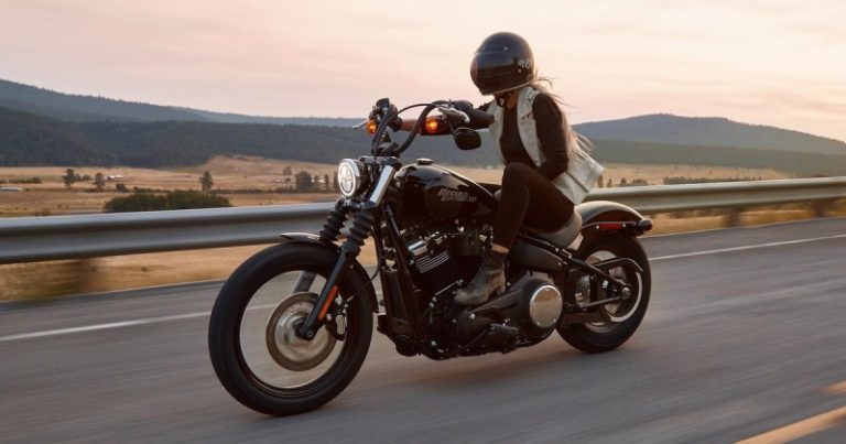 Продажи новых мотоциклов за шесть месяцев 2023 года выросли на 60%