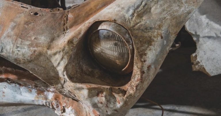 Сгоревший кузов Ferrari продают по цене квартиры в центре Москвы