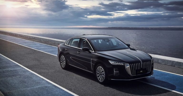 В РФ пришли новинки Hongqi — аналоги «Мерседесов»: названы цены