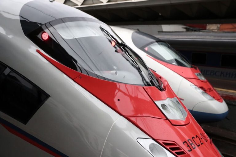 Движение по высокоскоростной магистрали Москва — Петербург запустят в 2028 году