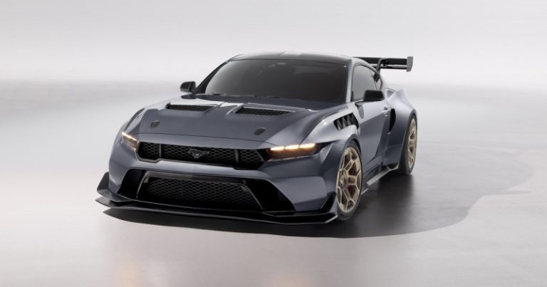 Ford Mustang GTD: 800-сильная топ-версия с компрессорным V8