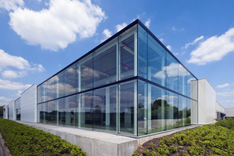 Алюминиевые фасады: преимущества сферы применения