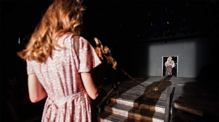 Во всем пример: красота Мирошниченко, голос Леонтьевой, память Таганки