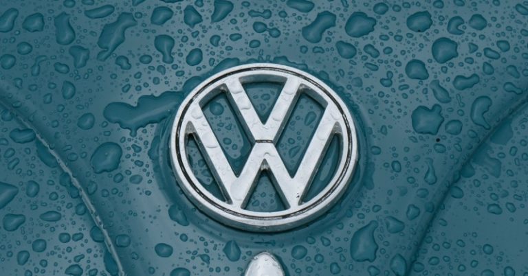 Volkswagen предупредил пользователей в РФ о нестабильной работе мобильного приложения