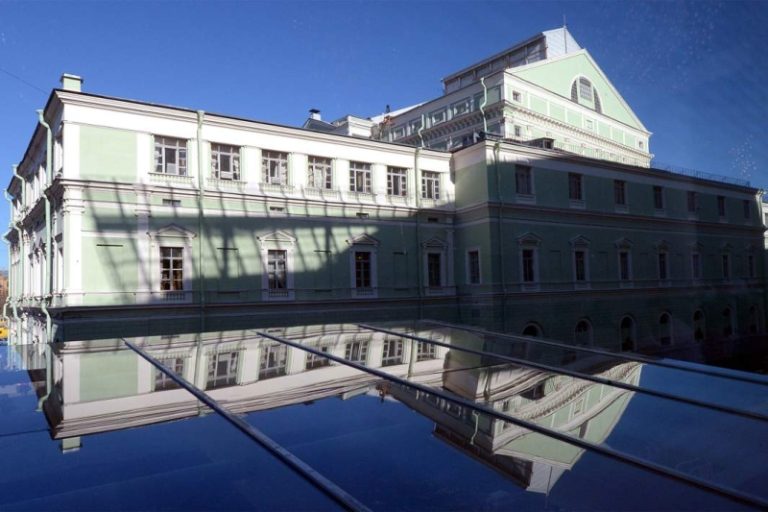 «Демон» с инновацией: как в Мариинке преобразили мистического героя