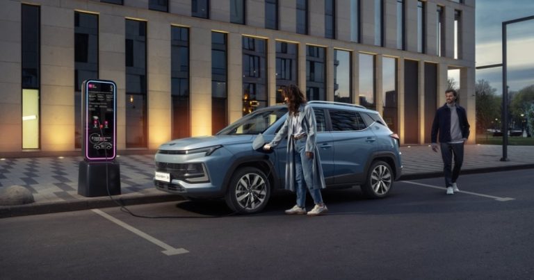 Исследование: расходы на «Москвич 3е» оказались больше, чем на Evolute i-Joy