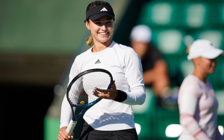 Россиянка проиграла 128-й ракетке мира на турнире WTA в Китае