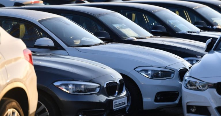 Владельцы новых европейских авто столкнулись с блокировками