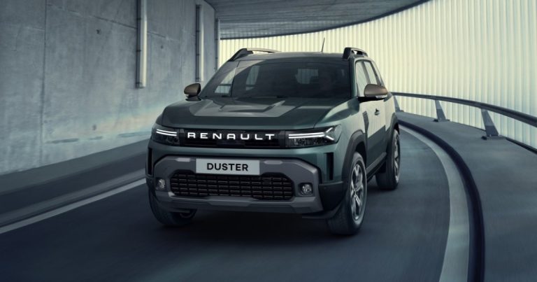 Фото дня: новый Duster под маркой Renault