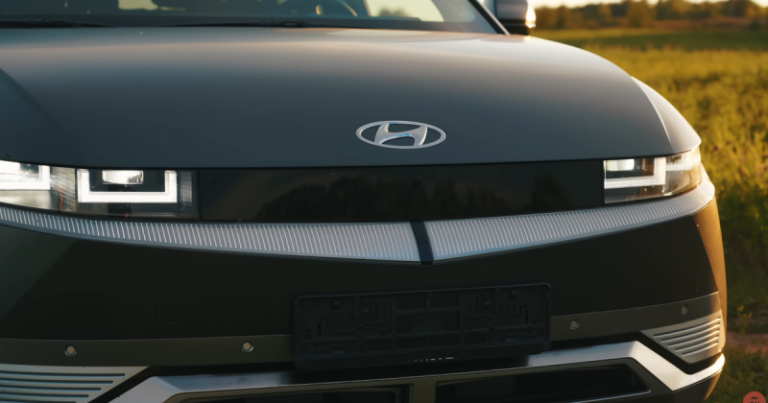 В Россию ограничили ввоз из Южной Кореи машин с двигателями свыше 2,0 л