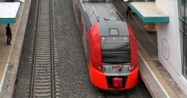 В РФ запустят полностью беспилотный поезд в 2026 году