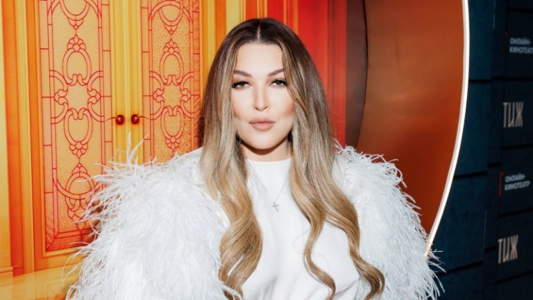 Модное снова: Дубцова в «Престиже», Малахов — с «паленой» сумкой