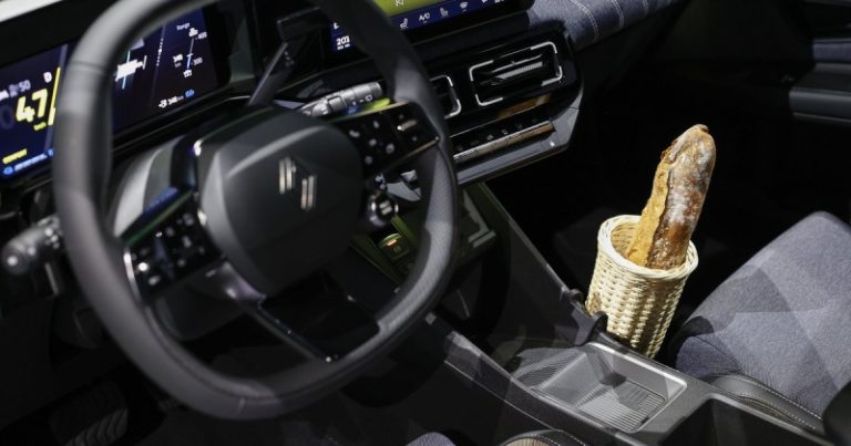 Новый хэтчбек Renault получил очень необычную опцию