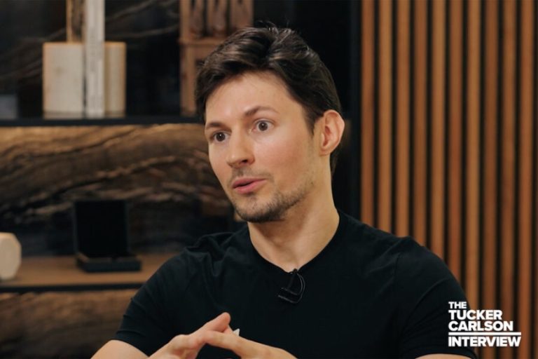 Дуров отказался от переезда в США из-за нападения неизвестных и внимания ФБР