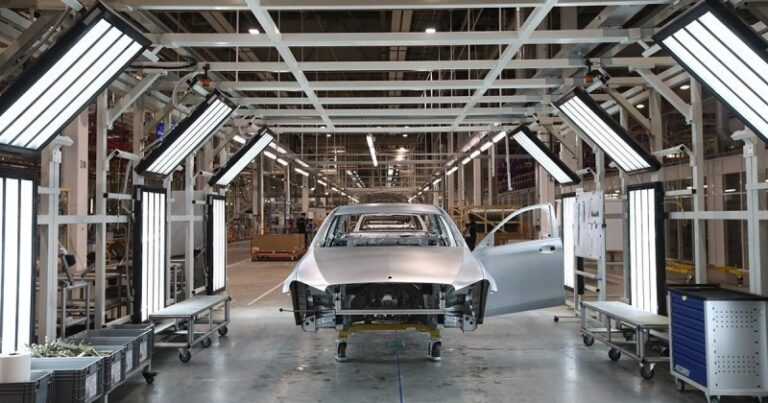 «Автодом» выпустит машины под своим брендом на бывшем заводе Mercedes