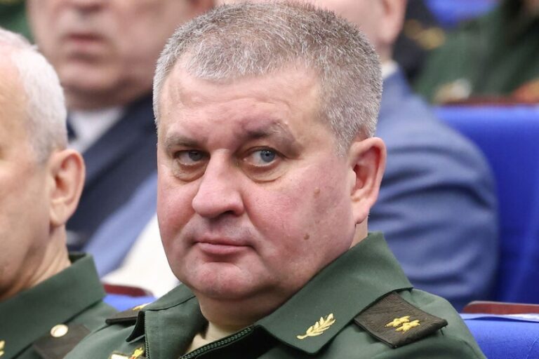 СК: замглавы Генштаба Шамарин получил 36 млн руб. взятки от главы завода «Телта»