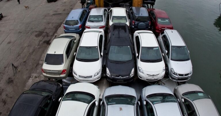 Ввоз иномарок через Владивосток в марте достиг досанкционного объема