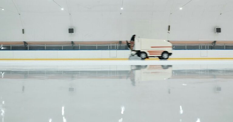 Ледовый комбайн танцует вальс