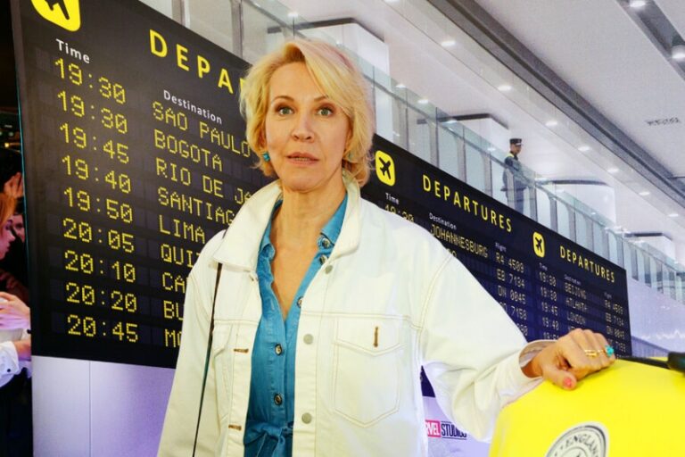 Телеведущей Татьяне Лазаревой грозит до 5 лет по делу об оправдании терроризма