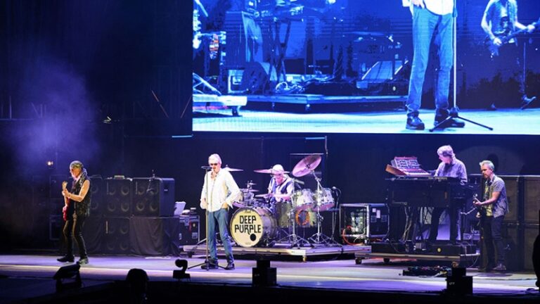 Поставили знак «давно»: новый диск «=1» Deep Purple сделан по-старому